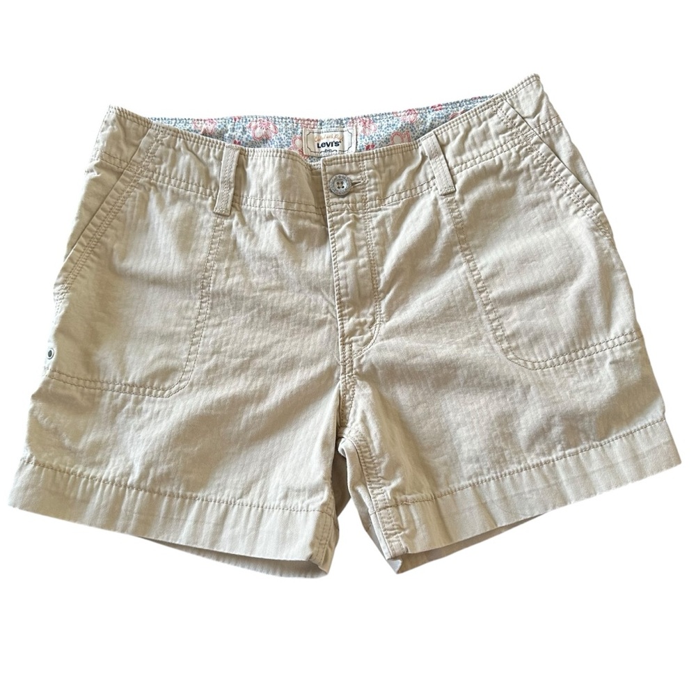 Levi's Beige Cargo Shorts
